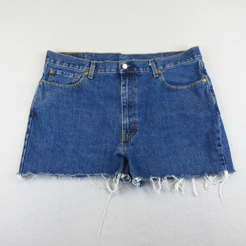 Levi's 550 Shorts Men 40 Blue Denim Medium Wash Cutoffs Relaxed Fit Frayed Hem